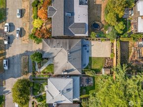 3232 43rd Avenue W, Seattle WA 98199