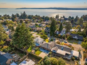 3232 43rd Avenue W, Seattle WA 98199