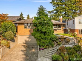 3232 43rd Avenue W