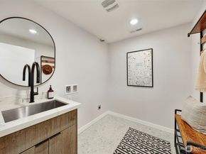 4415 48th Avenue S, Seattle WA 98118