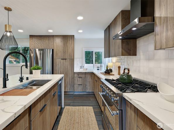 4415 48th Avenue S, Seattle WA 98118