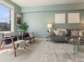 530 4th Avenue W 206, Seattle WA 98119