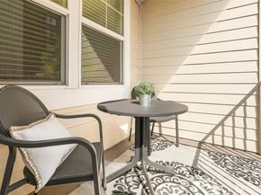 530 4th Avenue W 206, Seattle WA 98119