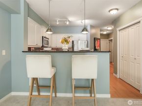 530 4th Avenue W 206, Seattle WA 98119