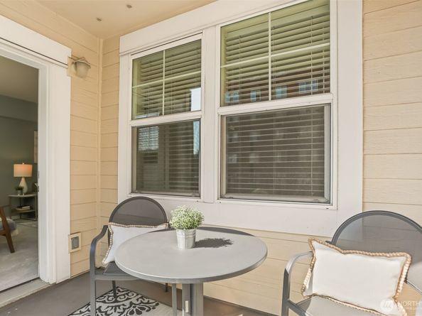 530 4th Avenue W 206, Seattle WA 98119