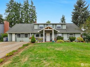 15931 SE 1st Street, Bellevue WA 98008