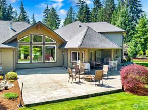 14331 240th Street SE, Snohomish WA 98296