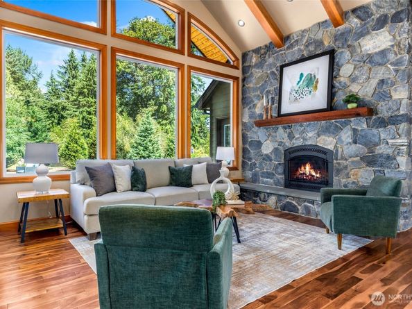 14331 240th Street SE, Snohomish WA 98296