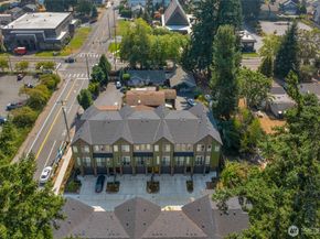 18521 1st Avenue NE B, Shoreline WA 98155