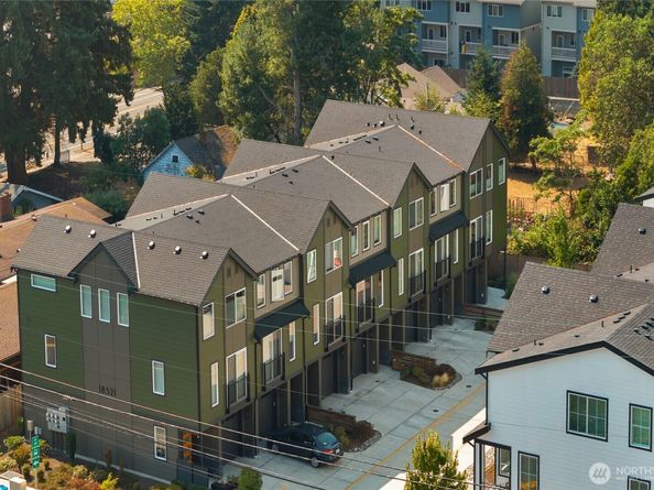 18521 1st Avenue NE B, Shoreline WA 98155