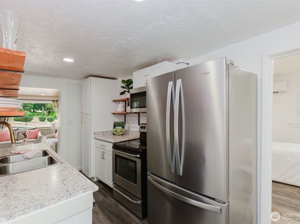 2122 15th Street, Bremerton WA 98312