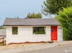2122 15th Street, Bremerton WA 98312