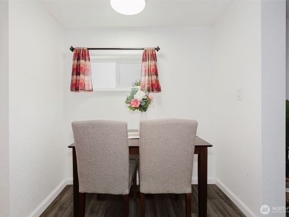 2122 15th Street, Bremerton WA 98312