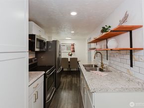 2122 15th Street, Bremerton WA 98312