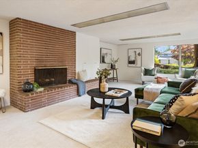 422 NW 196th Place, Shoreline WA 98177