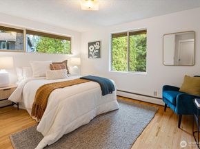 422 NW 196th Place, Shoreline WA 98177