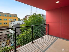 2005 E Denny Way B, Seattle WA 98122