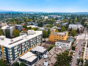 2005 E Denny Way B, Seattle WA 98122