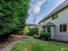 11250 SE 60th Street, Bellevue WA 98006