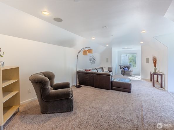 11250 SE 60th Street, Bellevue WA 98006