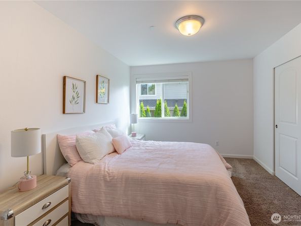 11250 SE 60th Street, Bellevue WA 98006