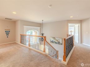 11250 SE 60th Street, Bellevue WA 98006
