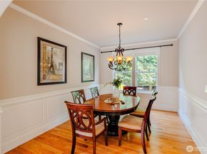 11250 SE 60th Street, Bellevue WA 98006