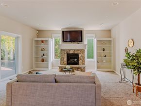 11250 SE 60th Street, Bellevue WA 98006