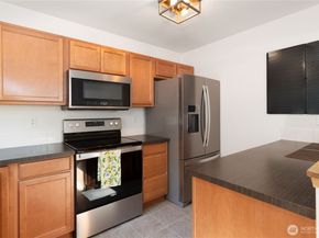 263 NE Max William Loop, Poulsbo WA 98370