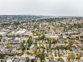 1409 N 39th Street, Seattle WA 98103