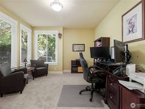 9127 NE 160th Place, Bothell WA 98028