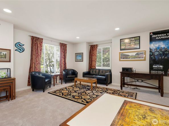 9127 NE 160th Place, Bothell WA 98028