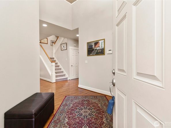 9127 NE 160th Place, Bothell WA 98028
