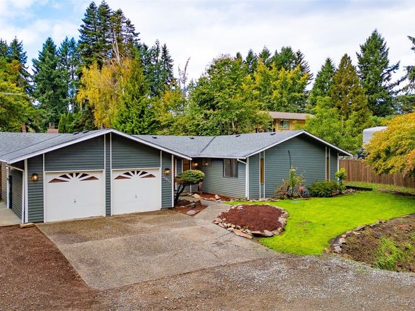25813 126th Avenue SE, Kent WA 98030