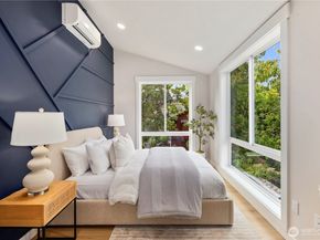 9031 4th Avenue NW B, Seattle WA 98106