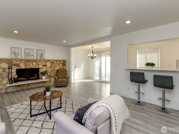 2807 S 282nd Street, Federal Way WA 98003