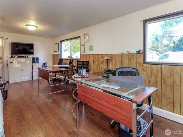 2807 S 282nd Street, Federal Way WA 98003