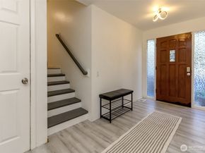 2807 S 282nd Street, Federal Way WA 98003