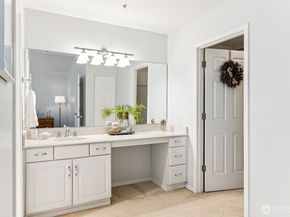 1940 S 368th Place 1940, Federal Way WA 98003