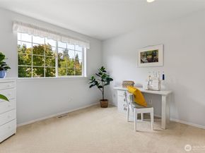 1940 S 368th Place 1940, Federal Way WA 98003