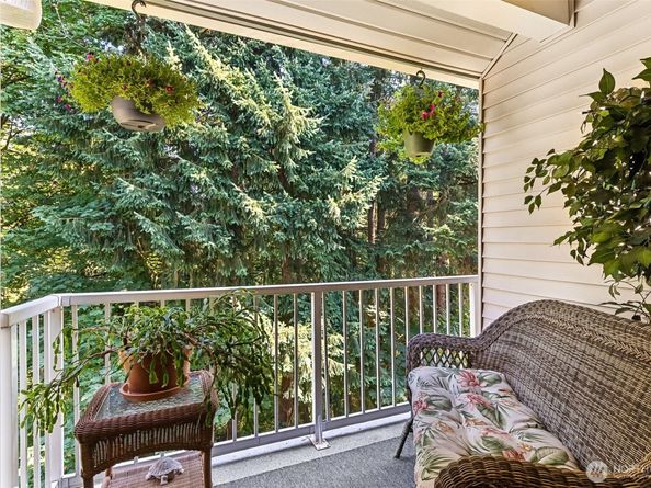 1940 S 368th Place 1940, Federal Way WA 98003