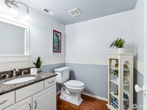 1940 S 368th Place 1940, Federal Way WA 98003