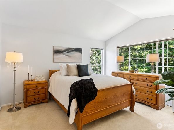1940 S 368th Place 1940, Federal Way WA 98003