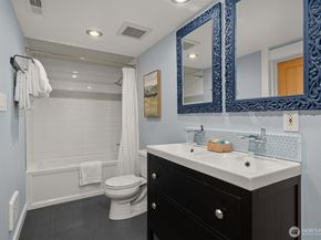3759 SW Grayson Street, Seattle WA 98126