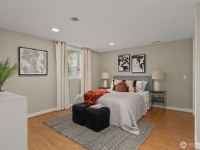 3759 SW Grayson Street, Seattle WA 98126