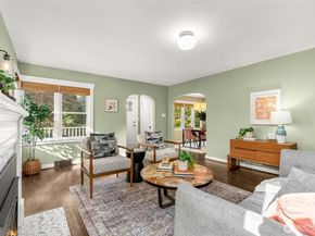 3759 SW Grayson Street, Seattle WA 98126