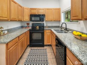 9705 SW Burton Drive, Vashon WA 98070