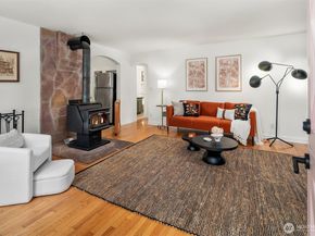 9705 SW Burton Drive, Vashon WA 98070