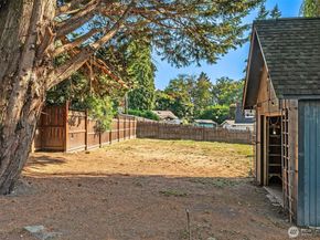 9705 SW Burton Drive, Vashon WA 98070