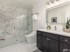 20 Cascade Key, Bellevue WA 98006